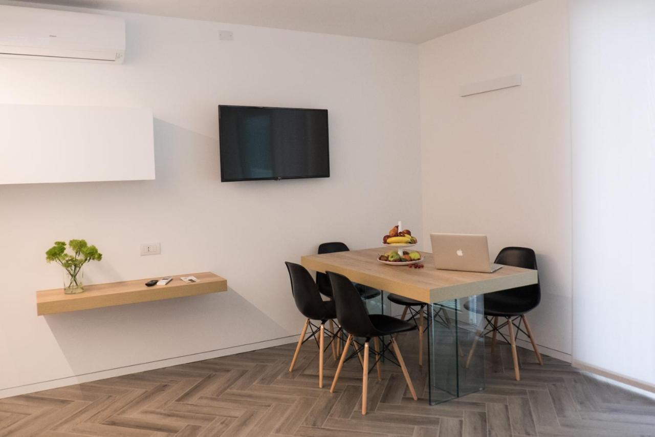 Terrazze Dei Tigli Apartamento Riva del Garda Exterior foto